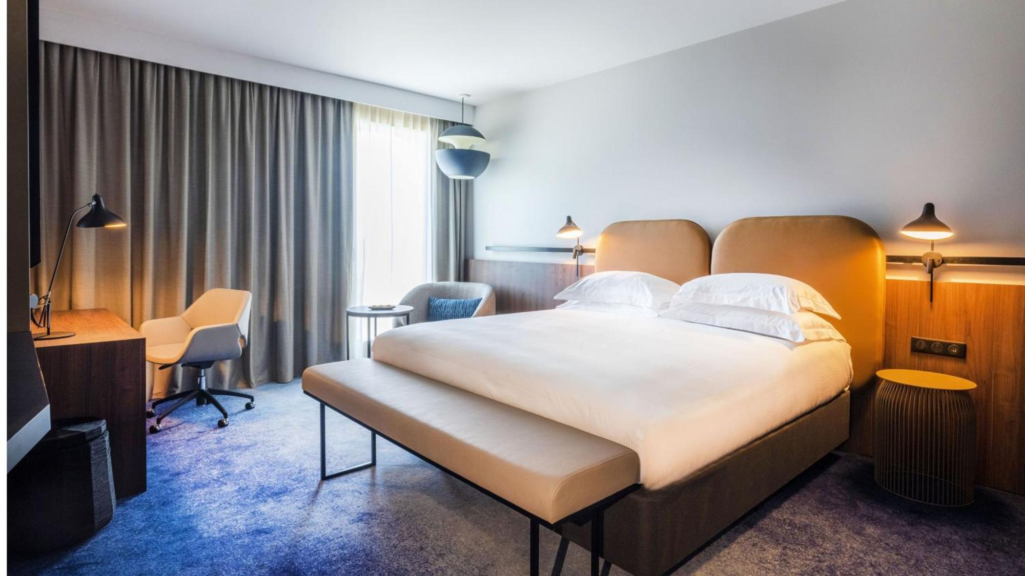 Crowne Plaza - Nice - Grand Arenas By Ihg Buitenkant foto